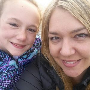 Meet your Posher, Elissa